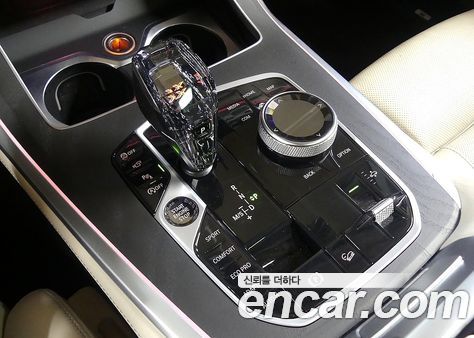 BMW X7 2022, фото 9