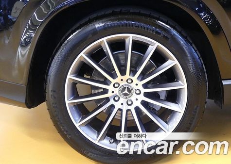 Mercedes-Benz GLE 2023, фото 5