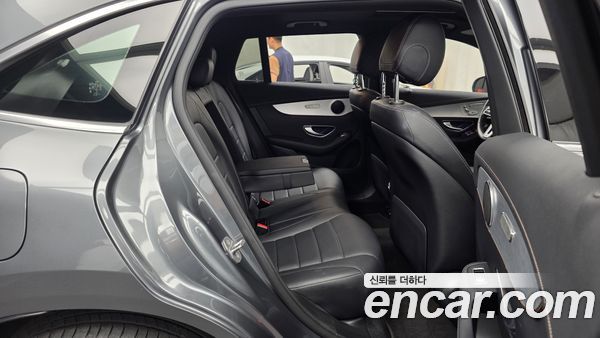Mercedes-Benz EQC 2020, фото 18