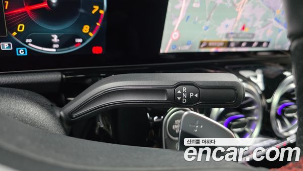 Mercedes-Benz GLA 2021, фото 23
