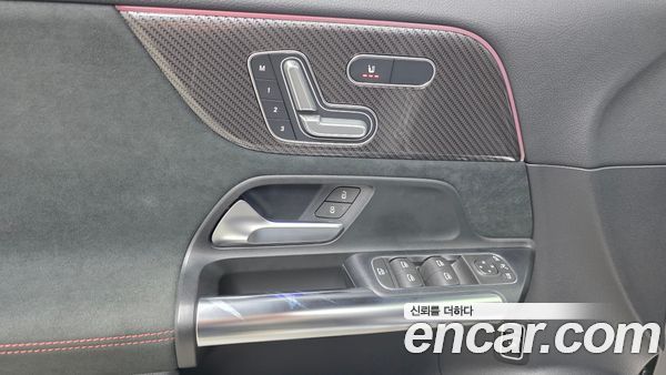 Mercedes-Benz GLA 2021, фото 13