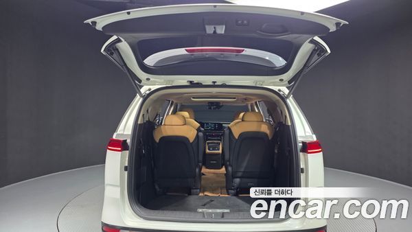 Kia Carnival 2021, фото 26