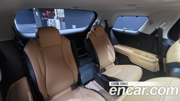 Kia Carnival 2021, фото 16