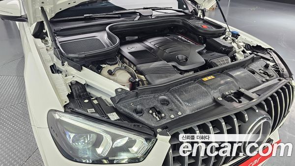 Mercedes-Benz GLE 2023, фото 6