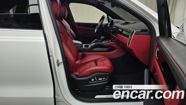 Porsche Cayenne 2020, фото 15
