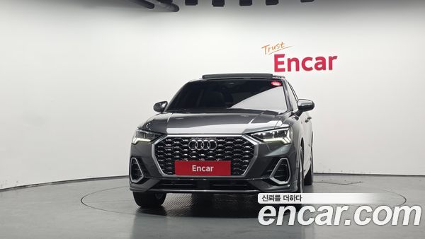 Audi Q3 2023, фото 3