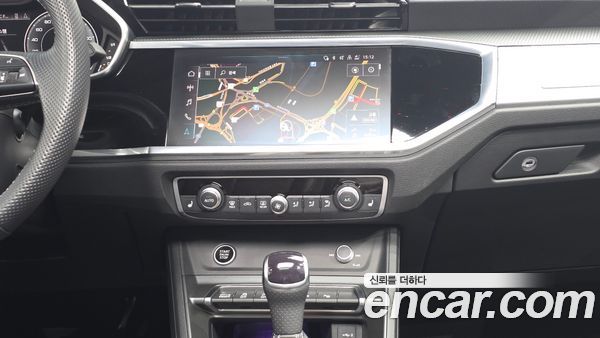Audi Q3 2023, фото 13