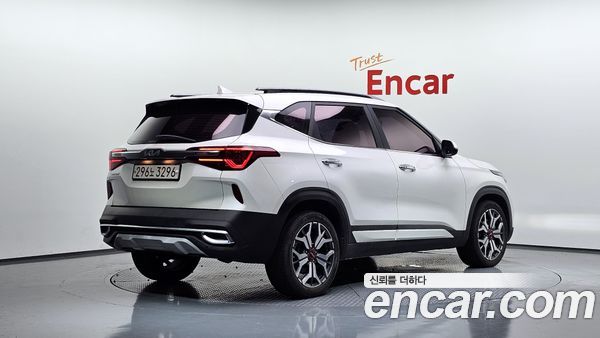 Kia Seltos 2023, фото 2