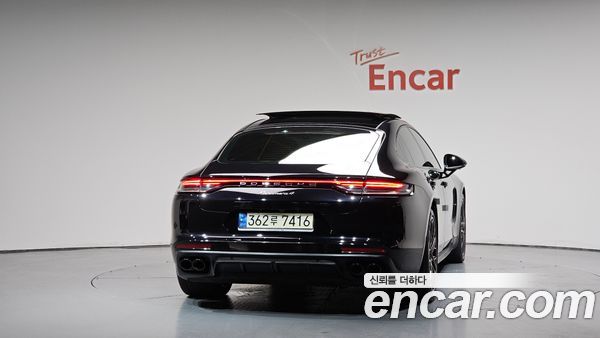 Porsche Panamera 2021, фото 3
