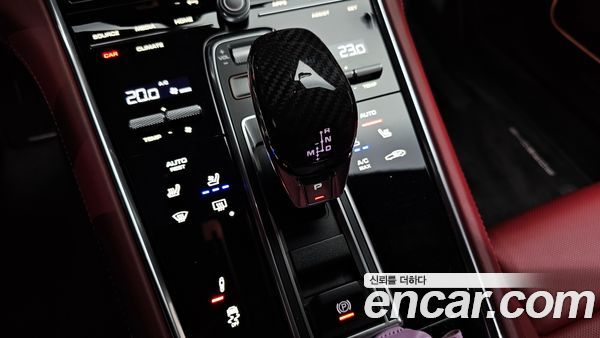 Porsche Panamera 2021, фото 11