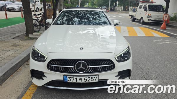 Mercedes-Benz E-Class 2021, фото 7