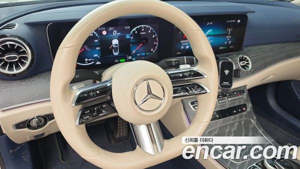Mercedes-Benz E-Class 2021, фото 9