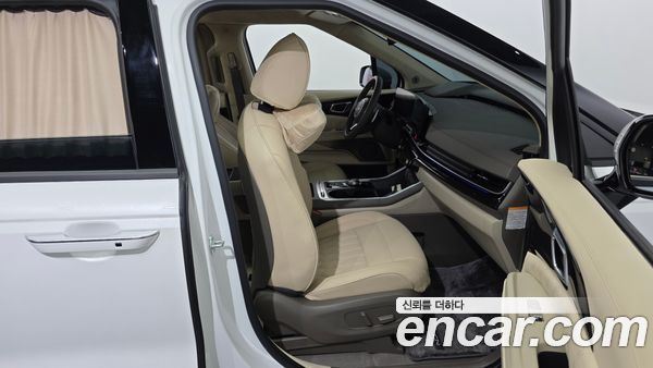 Kia Carnival 2025, фото 17