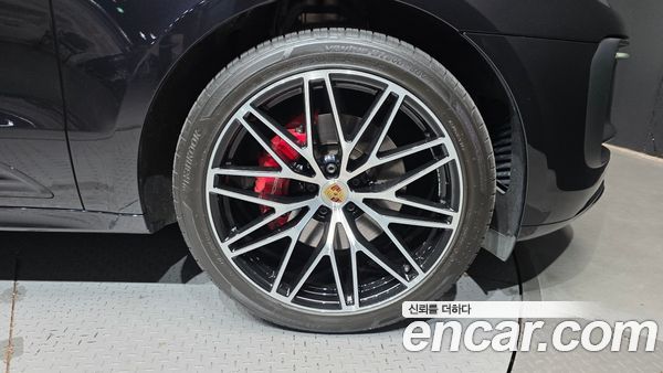 Porsche Macan 2023, фото 7