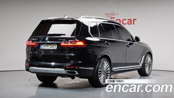 BMW X7 2021, фото 2