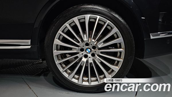 BMW X7 2021, фото 7