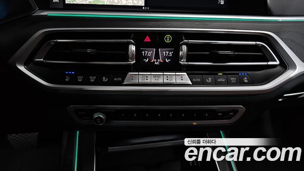 BMW X7 2021, фото 31