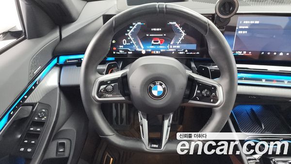 BMW 5 Series 2024, фото 19