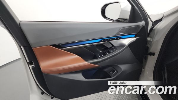BMW 5 Series 2024, фото 14