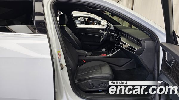 Audi A6 2021, фото 11