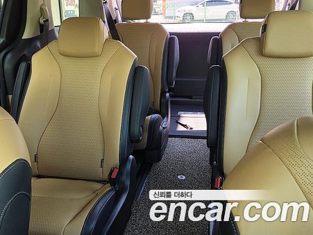 Kia Carnival 2021, фото 10