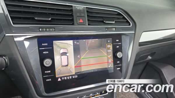 Volkswagen Tiguan 2020, фото 19