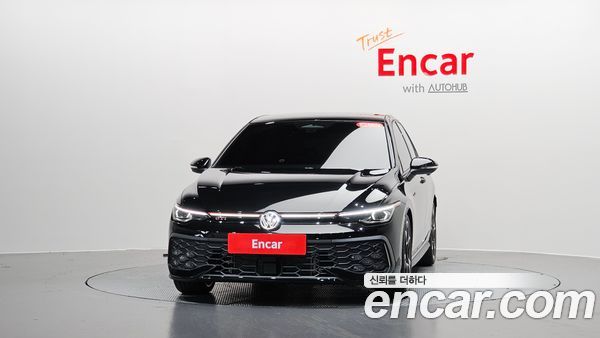 Volkswagen Golf 2026, фото 2