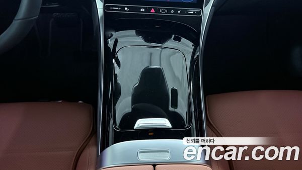 Mercedes-Benz GLC 2026, фото 9