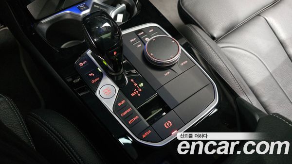 BMW 1 Series 2021, фото 12