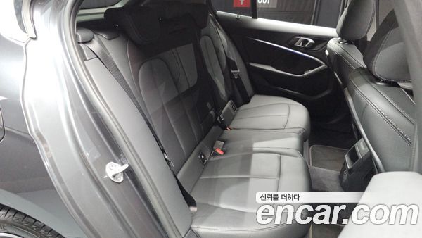 BMW 1 Series 2021, фото 17
