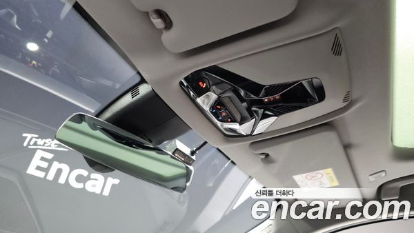 BMW 1 Series 2021, фото 23