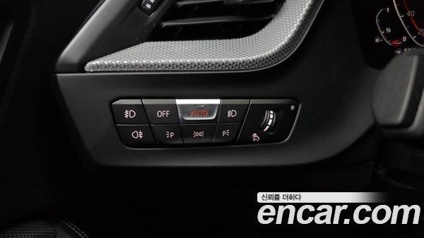 BMW 1 Series 2021, фото 24