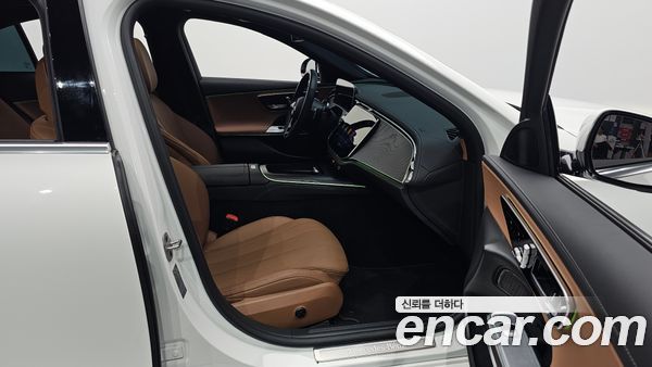 Mercedes-Benz E-Class 2024, фото 16