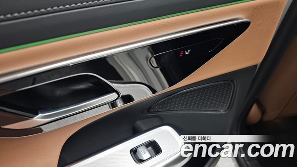 Mercedes-Benz E-Class 2024, фото 34