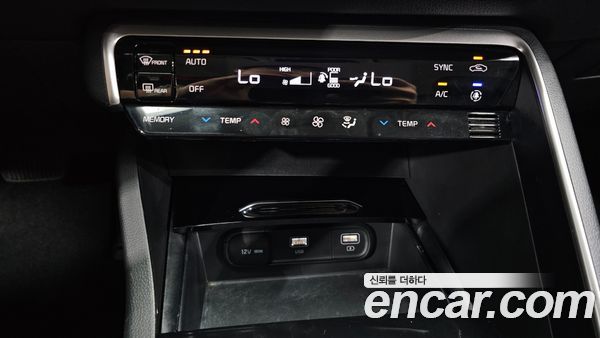 Kia K5 2022, фото 24