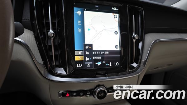Volvo S60 2021, фото 20