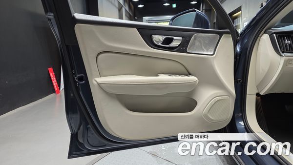 Volvo S60 2021, фото 14