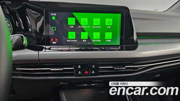 Volkswagen Golf 2023, фото 20