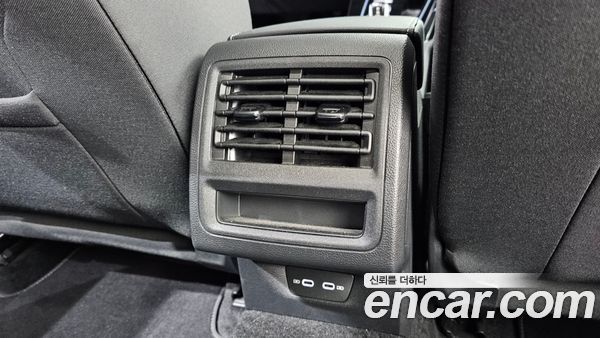 Volkswagen Golf 2023, фото 27