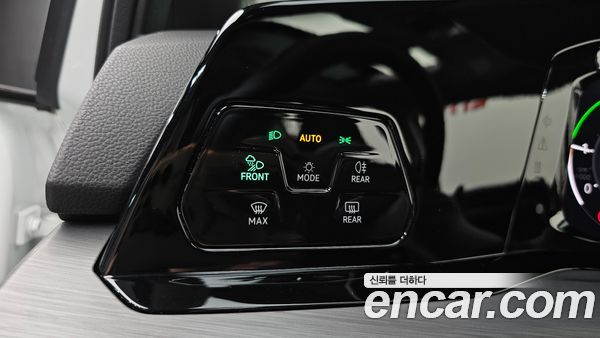 Volkswagen Golf 2023, фото 30
