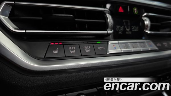 BMW 3 Series 2021, фото 11