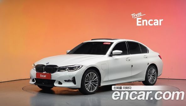BMW 3 Series 2021, фото 34