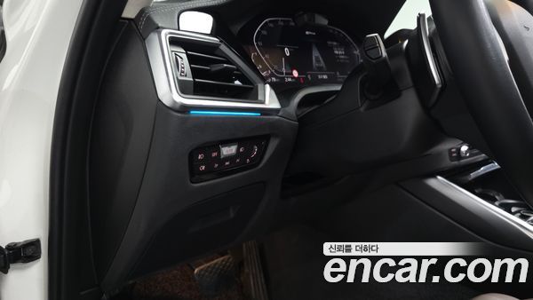 BMW 3 Series 2021, фото 28
