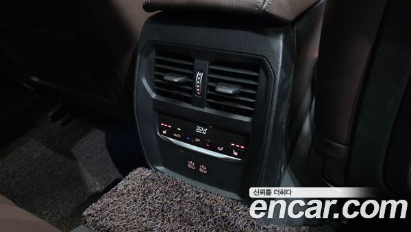 BMW 3 Series 2021, фото 31