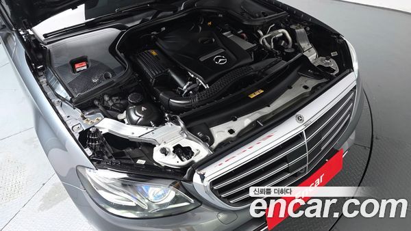 Mercedes-Benz E-Class 2020, фото 5