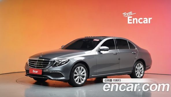 Mercedes-Benz E-Class 2020, фото 35