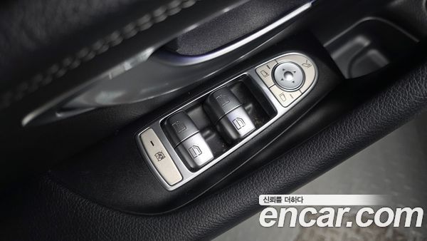 Mercedes-Benz E-Class 2020, фото 28