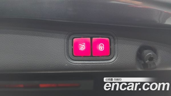 Mercedes-Benz E-Class 2020, фото 32