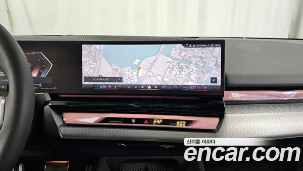 BMW 5 Series 2024, фото 20