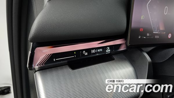 BMW 5 Series 2024, фото 16